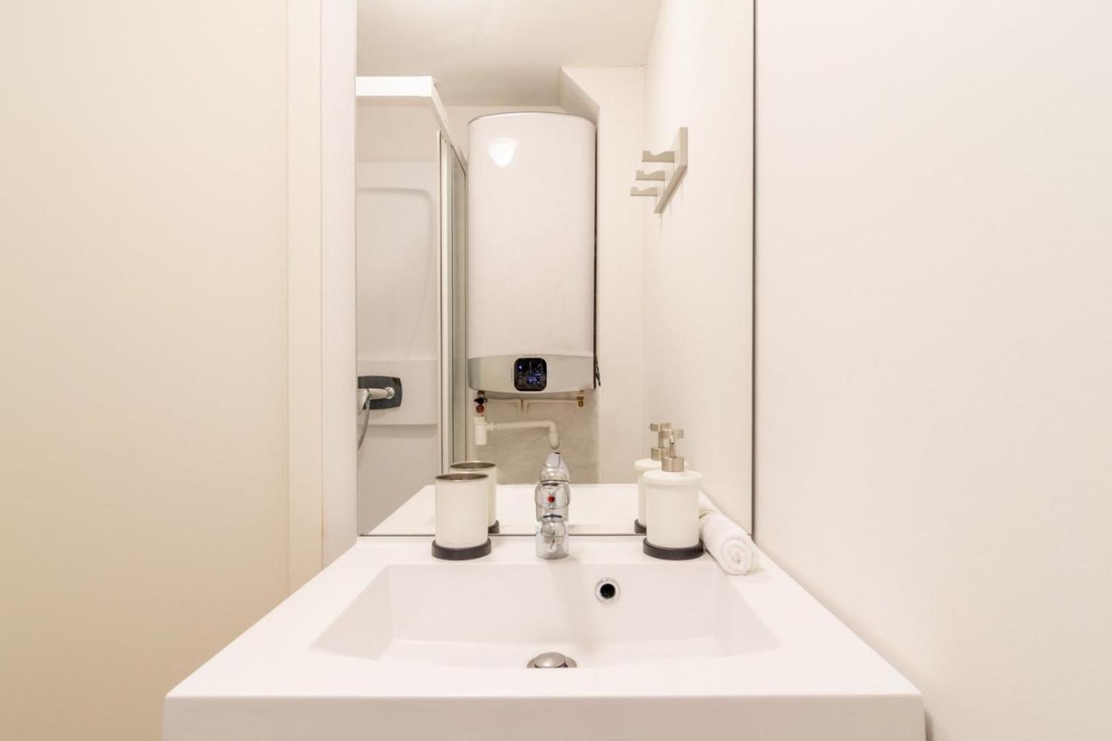 Lille Hypercentre / Gares - Superbe Studio Equipe エクステリア 写真