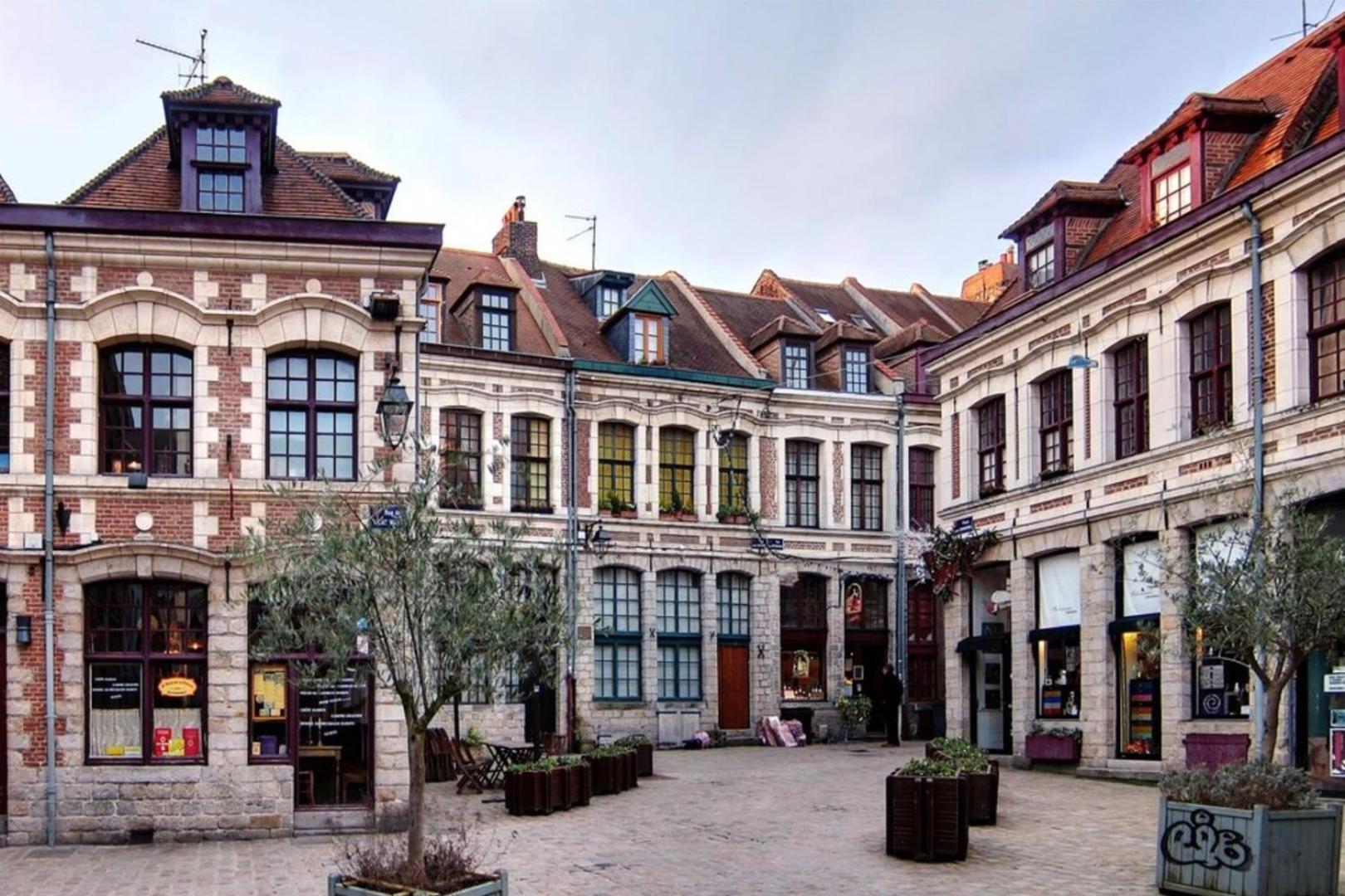Lille Hypercentre / Gares - Superbe Studio Equipe エクステリア 写真